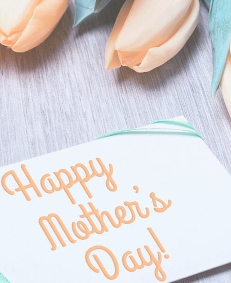 Make these Mother's Day crafts with your Cricut machine! We have 40 easy mother's day ideas you will love! #cricut #cricutmade #mothersday