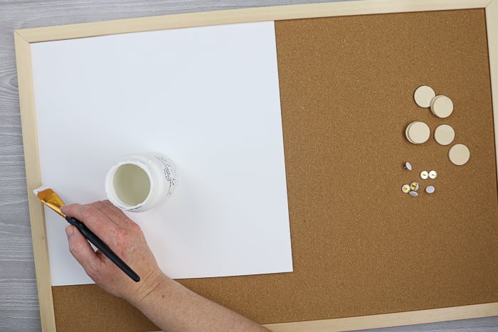 how to paint a framed cork board