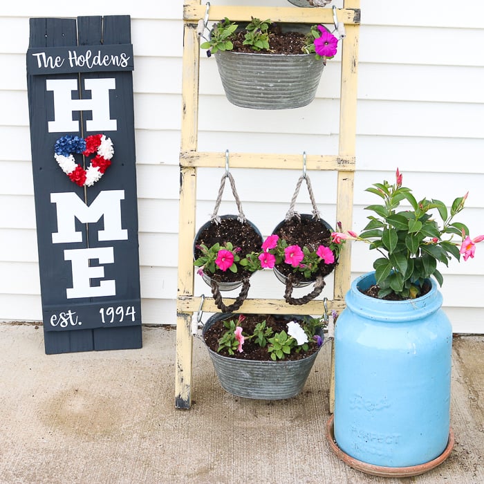 DIY home wreath sign