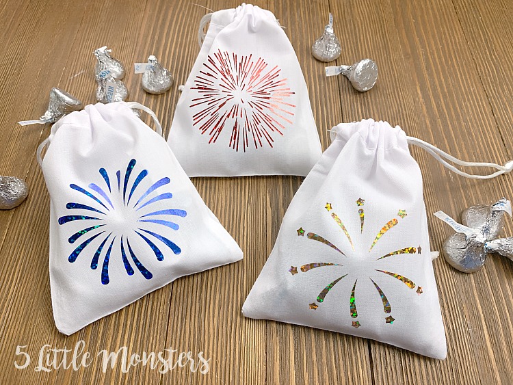 patriotic fireworks treat bags