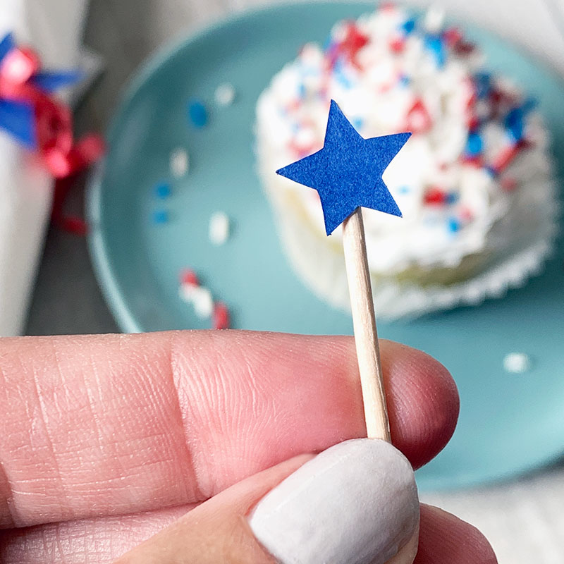 star toothpick cupcake toppers