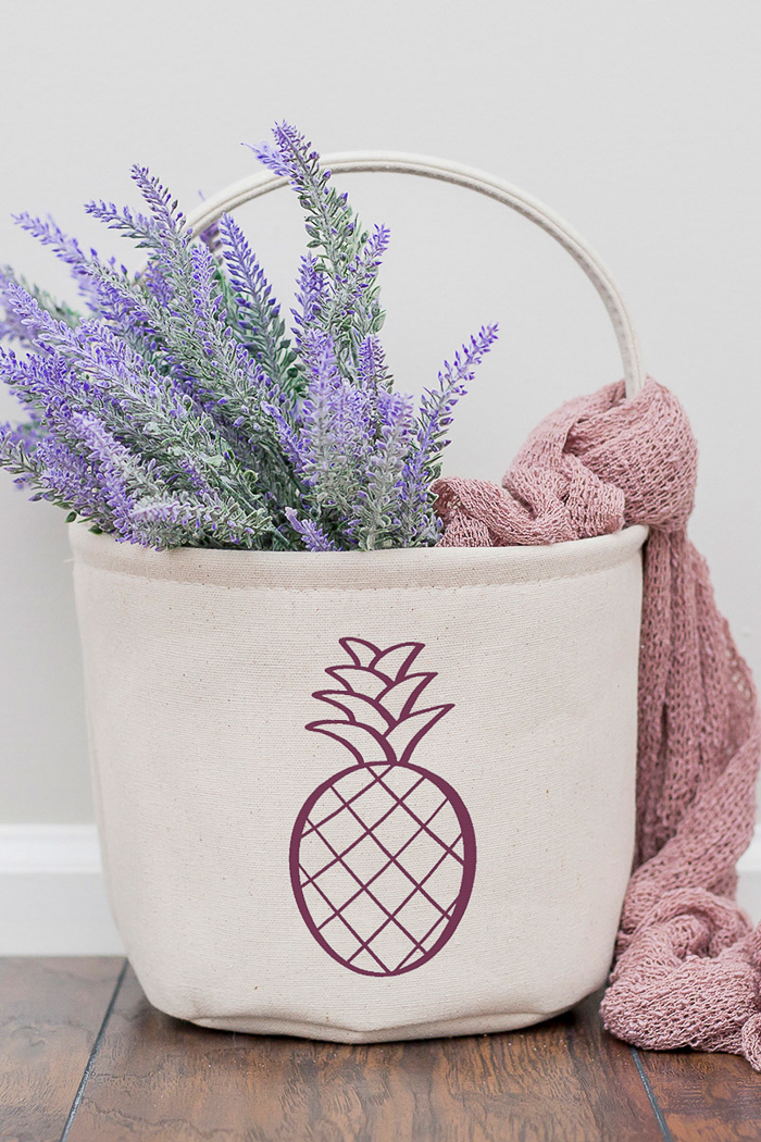 canvas basket using my free Cricut file design closeup