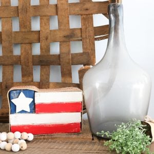 how to make a rustic wood flag from 2x4 scraps