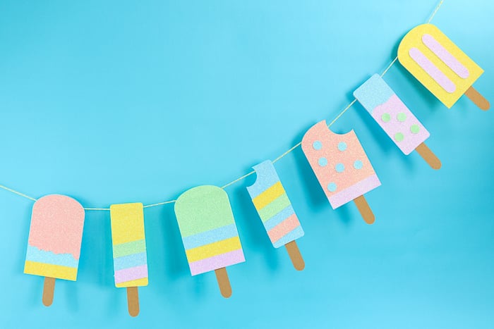 how to make a summer banner with a cricut svg file