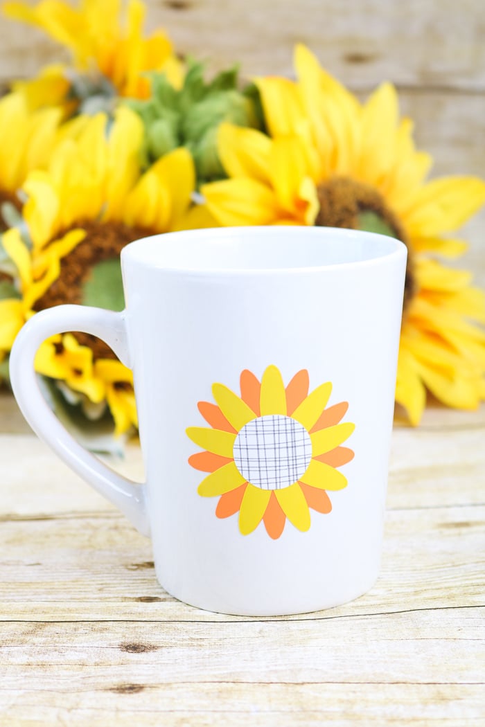 Download How to Layer Vinyl and a Free Sunflower SVG - The Country ...