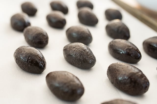 forming oreo truffles
