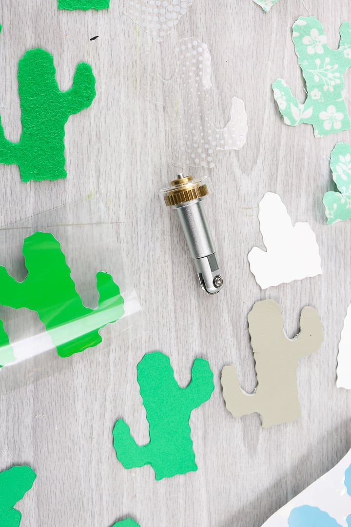 how to use the cricut wavy blade