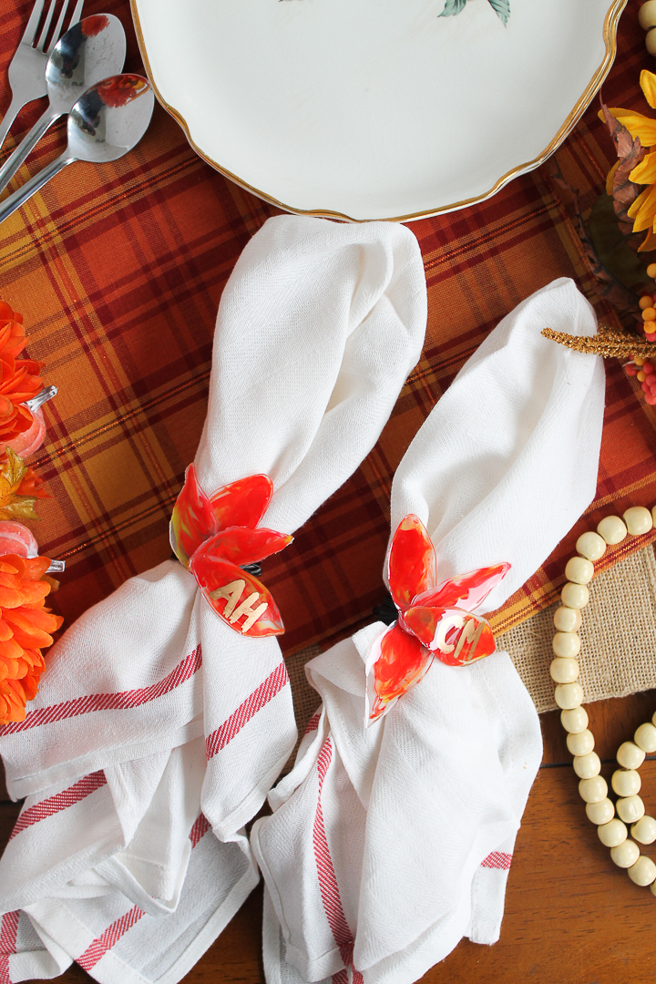 making DIY napkin rings for fall