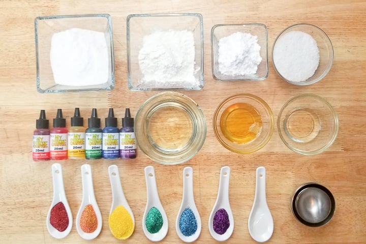 supplies to make bath bombs in rainbow colors