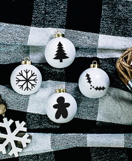 35 Glitter Crafts for the Holidays - Angie Holden The Country Chic