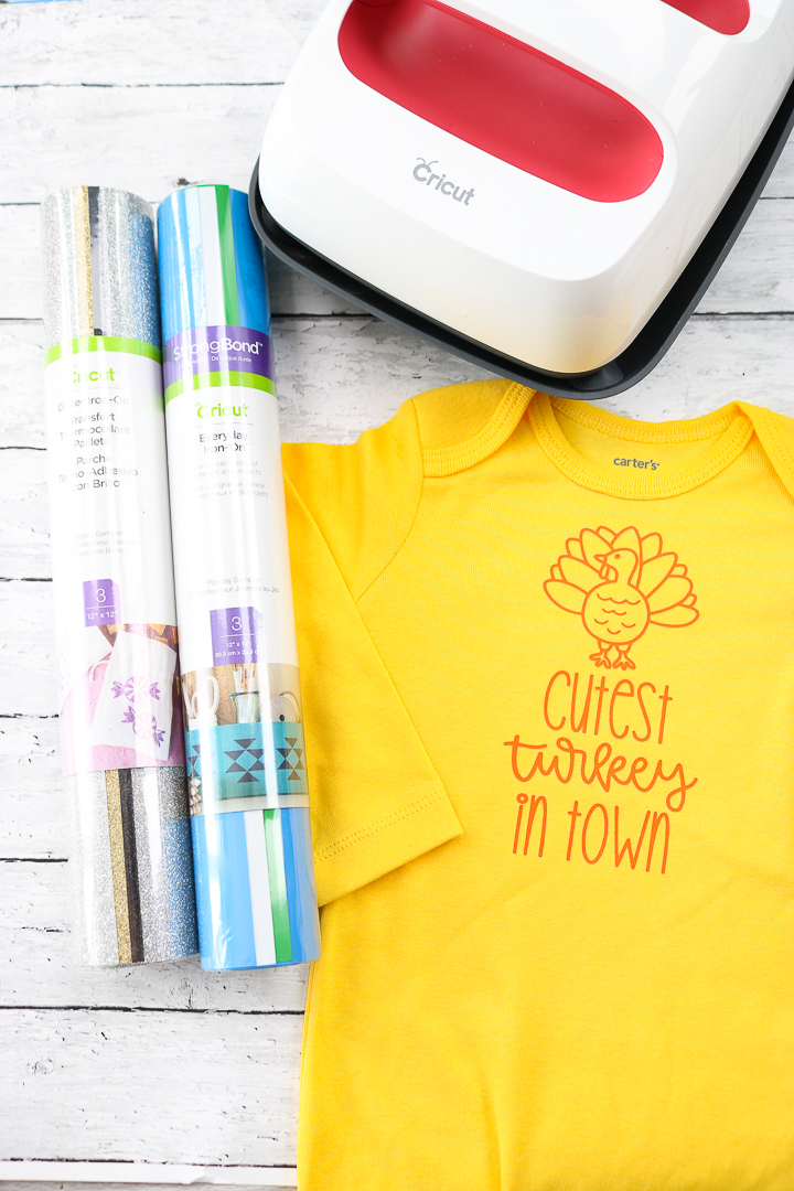 how to use heat transfer vinyl with a cricut easypress