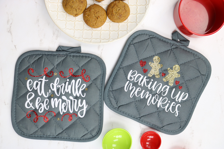 DIY Christmas Potholders with a Cricut