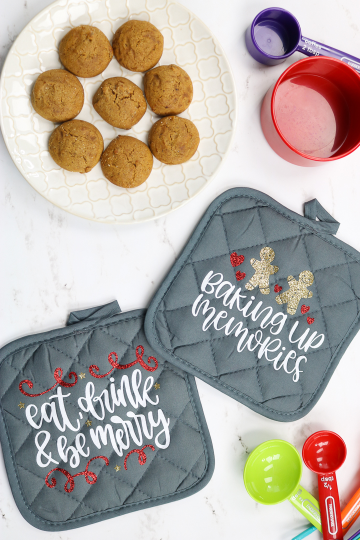 cricut potholders for christmas