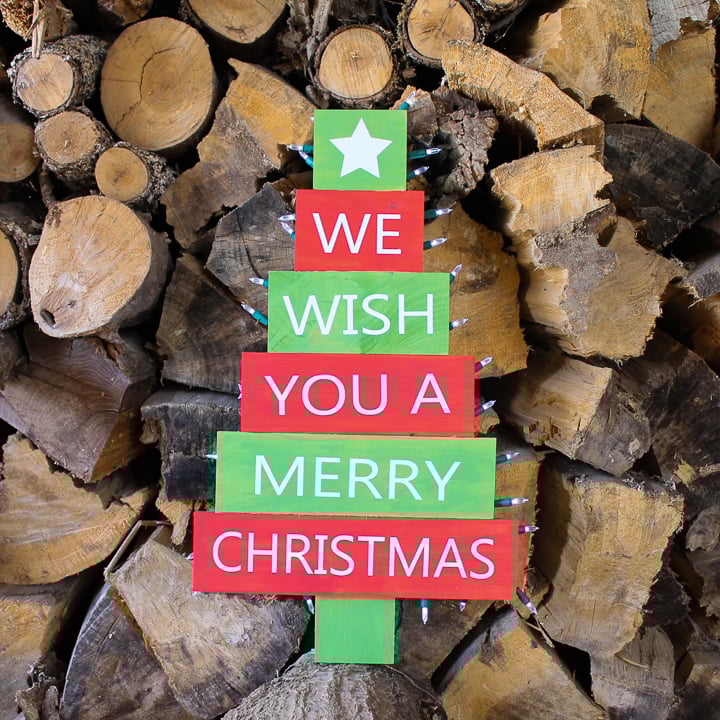 DIY Christmas Sign