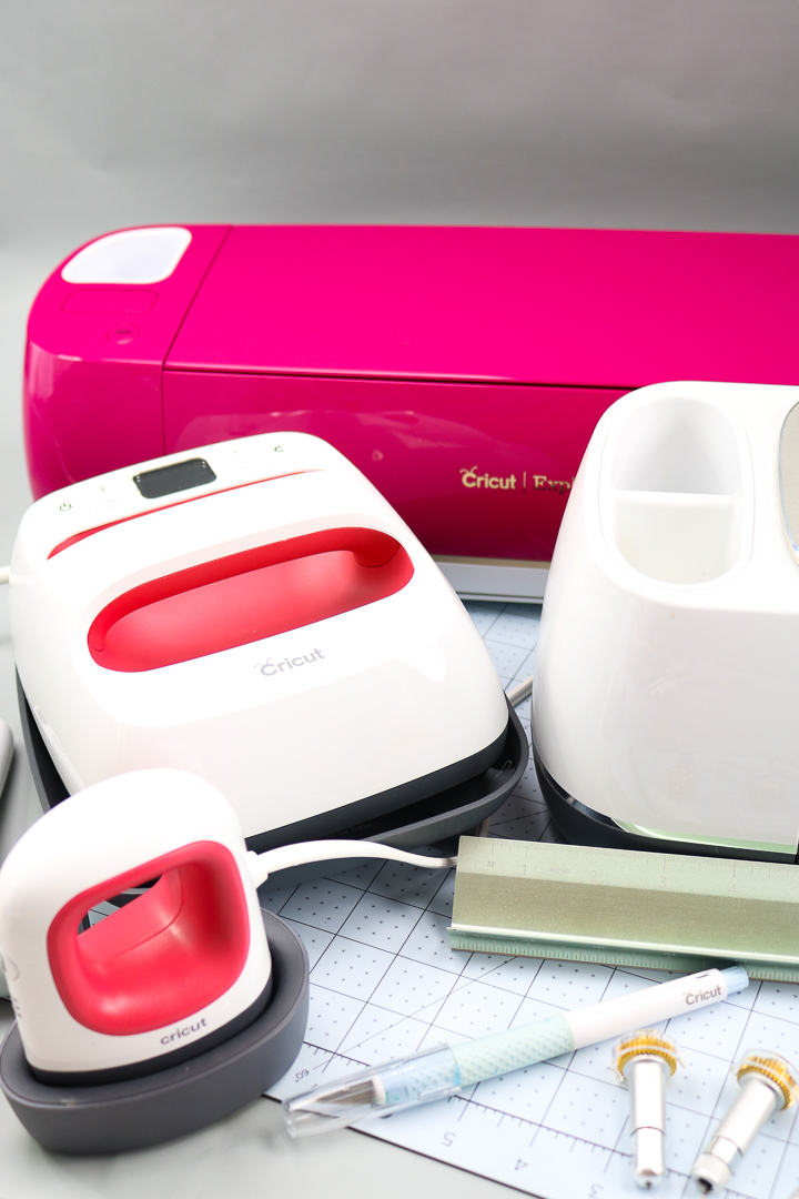 cricut gifts and a cricut gift idea for everyone