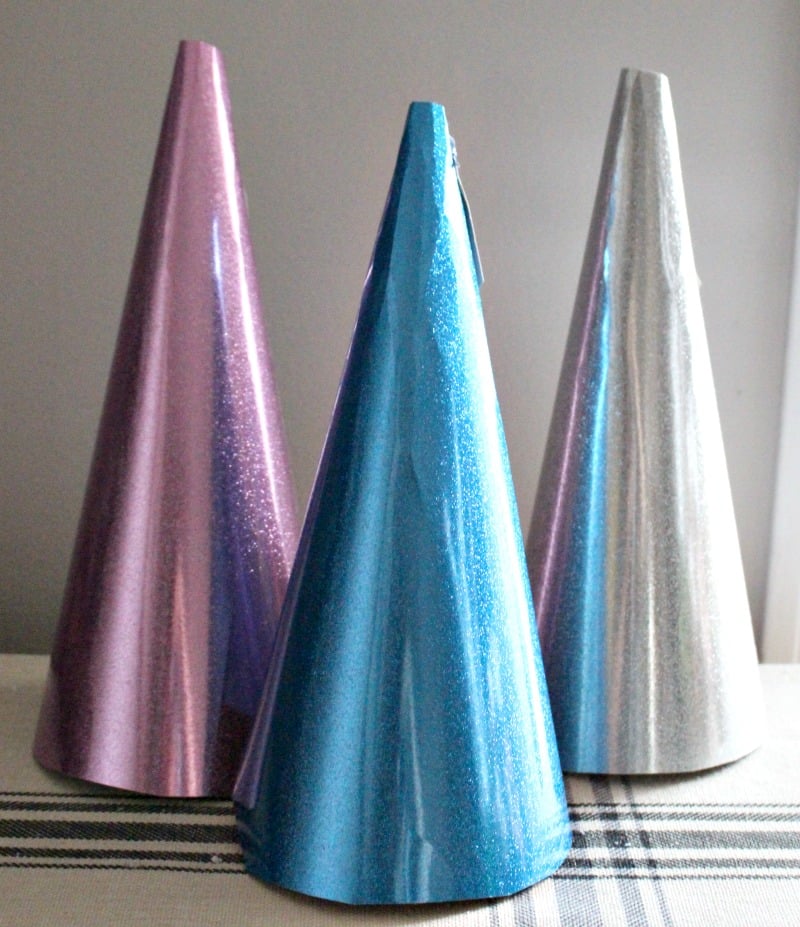 glitter-cone-Christmas-trees