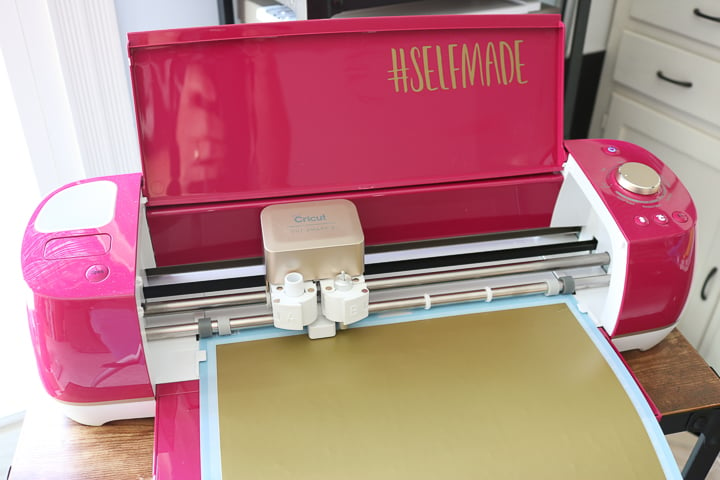 cutting vinyl with a cricut explore