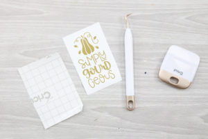 How To Use Cricut Vinyl - Angie Holden The Country Chic Cottage