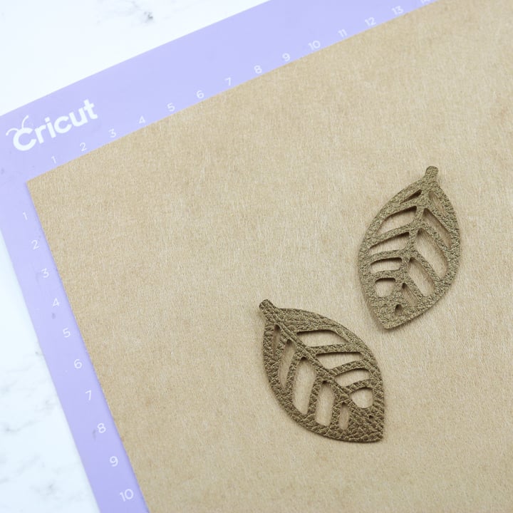 leaf shape earrings