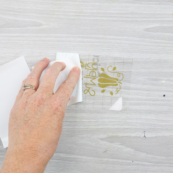 How To Use Transfer Tape on Different Types of Vinyl Cut On Your Cricut! 