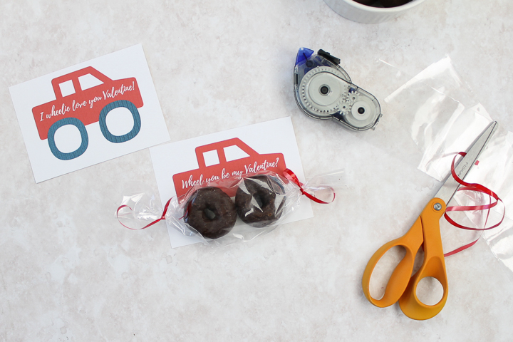 donut wheels on a truck