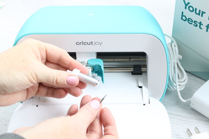 changing cricut joy blade