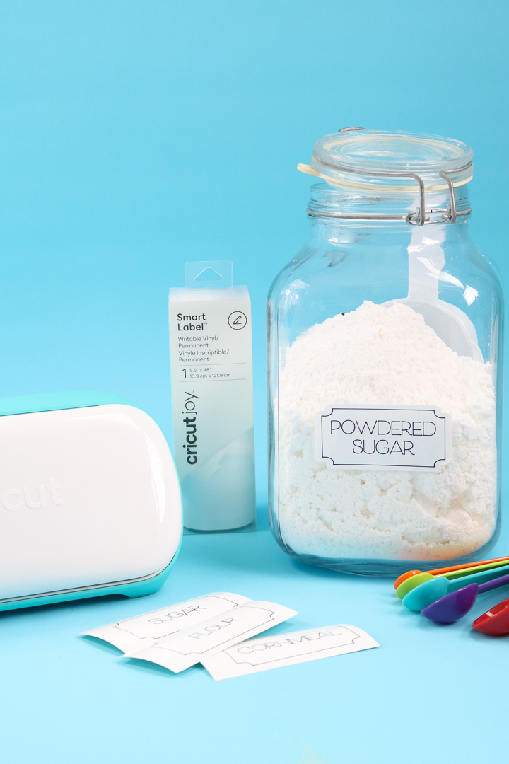 Writable labels made with the Cricut Joy 