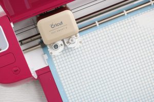 cricut explore air 2 cutting iron on