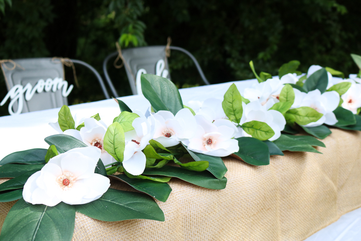 garland with magnolias