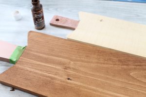 how to stain a bread board