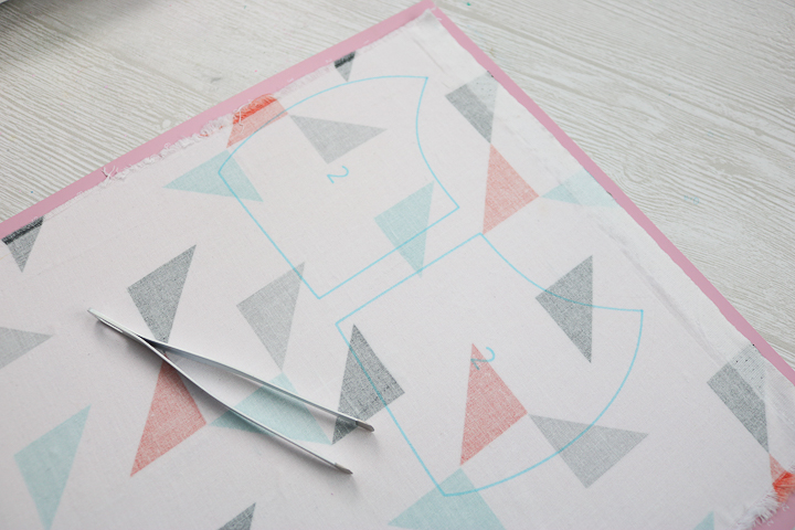 removing cut pieces from the cricut fabric mat