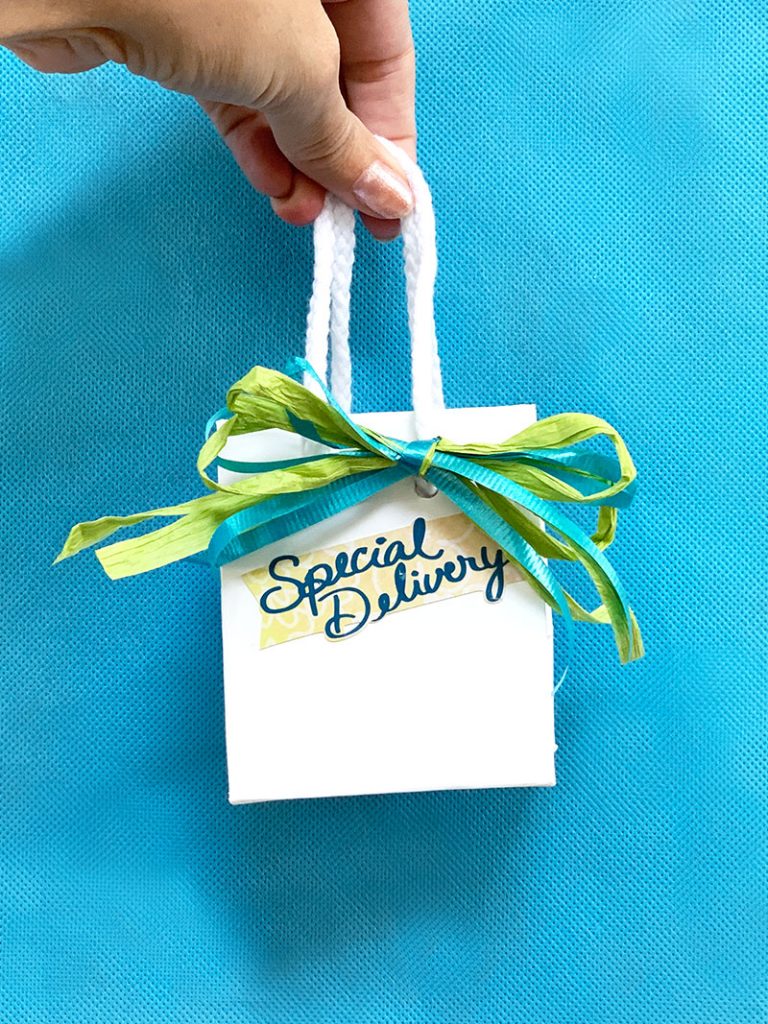 cricut gift tags