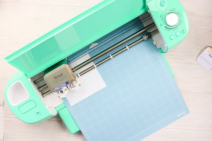 cutting material with a Cricut