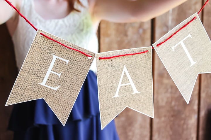 bannière en papier avec motif de toile de jute