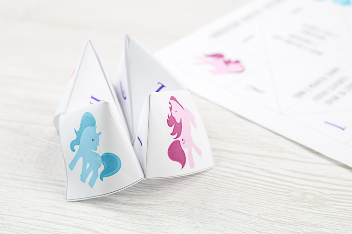 Unicorn Cootie Catcher