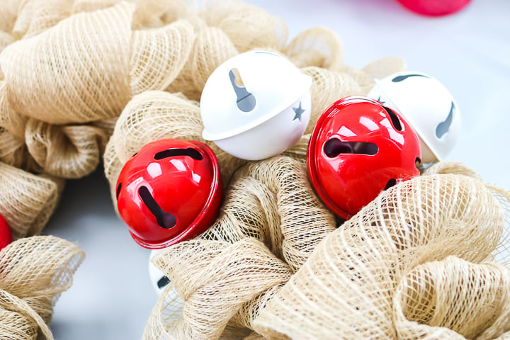 How To Make A Reindeer Wreath - Petticoat Junktion