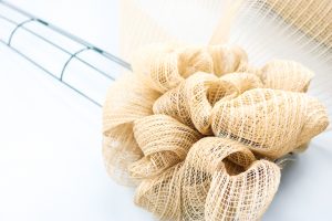 bubble deco mesh wreath