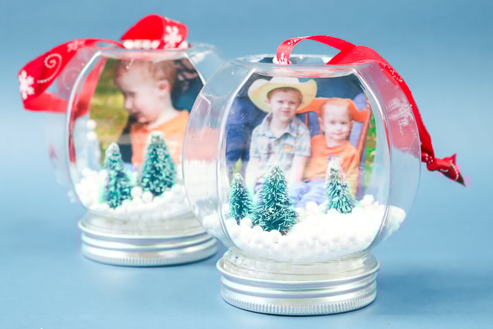 Dollar Store Christmas Crafts You Can Make in Minutes - The Country