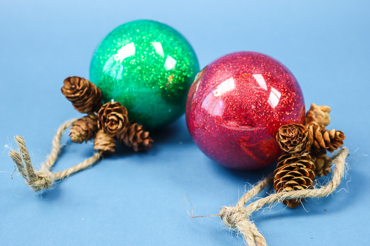 putting glitter in plastic ornaments