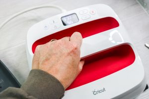 using cricut easypress for sublimation