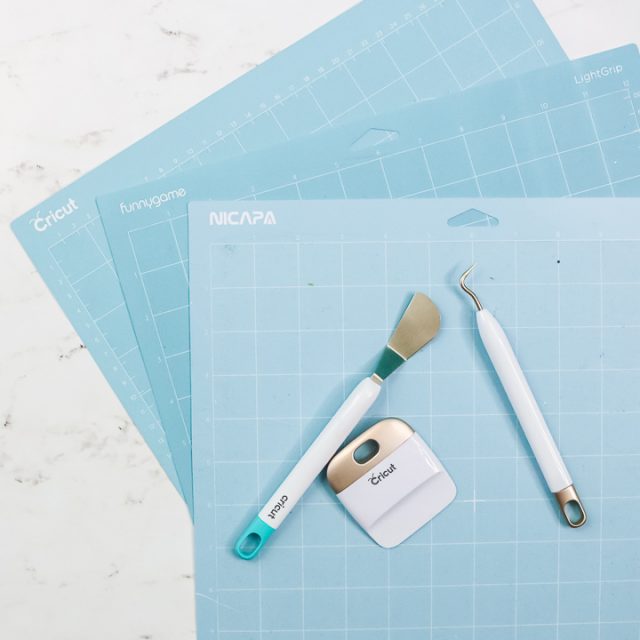 Cricut Mat Comparison Which is the best? Angie Holden The Country