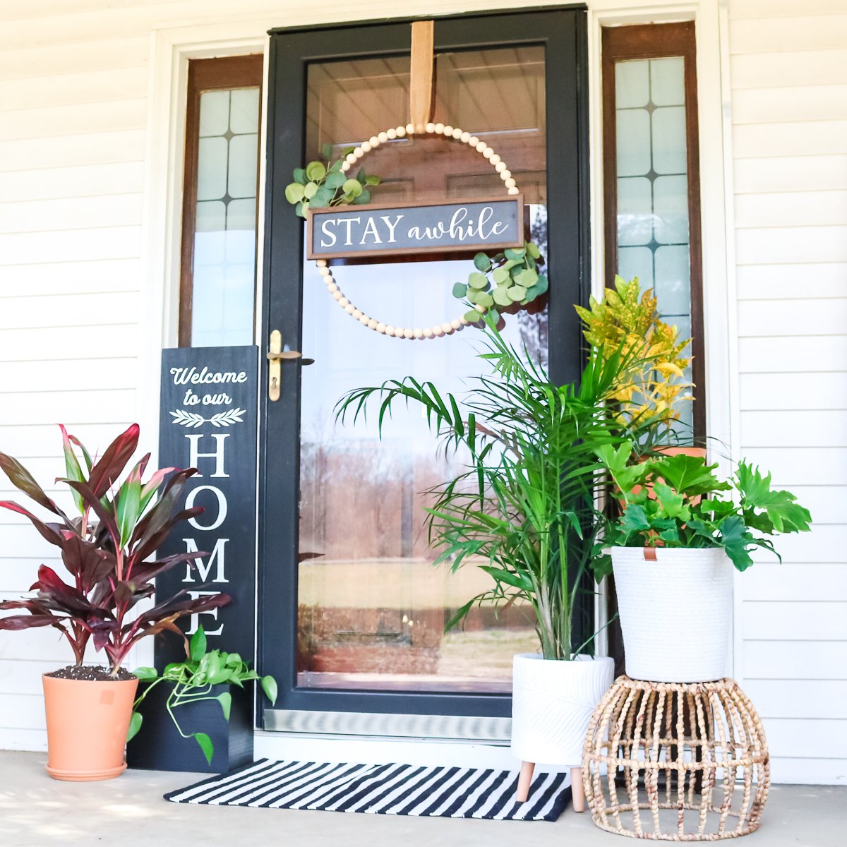 farmhouse style front porch decor