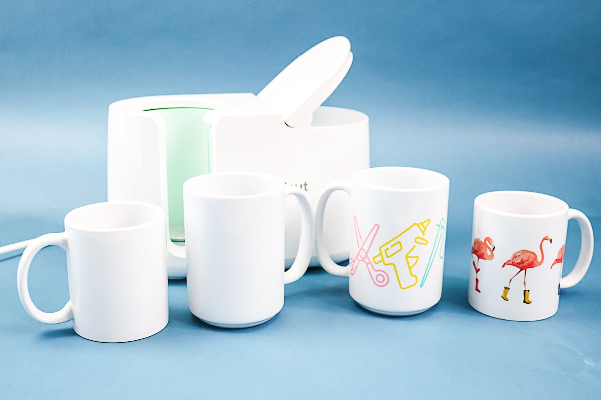 presse de tasse de cricut avec diverses tasses de sublimation