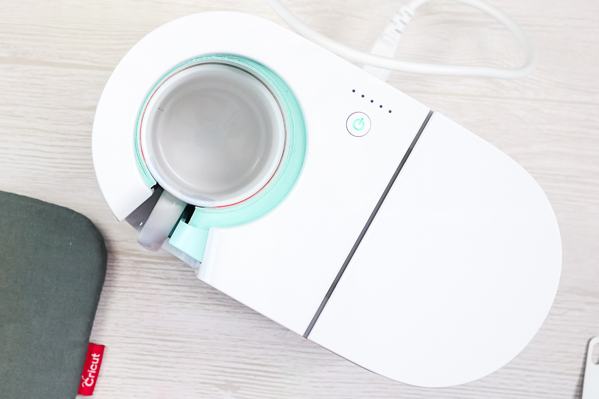 Cricut mug press with mug inside