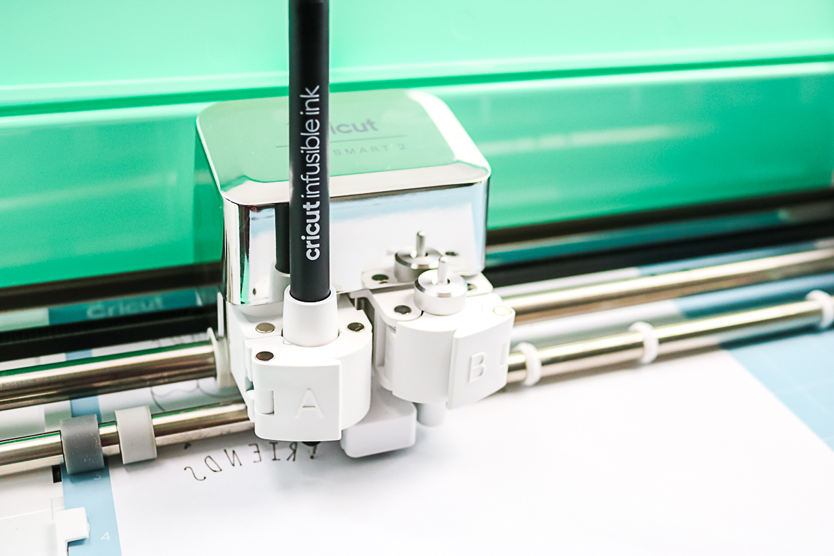 Cricut Explore writing with an infusible ink pen
