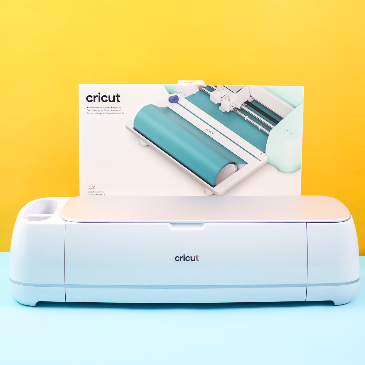  Cricut Explore 3 Starter Bundle - with 3 Rolls of Cricut Smart  Vinyl in Red, Yellow, and Gold