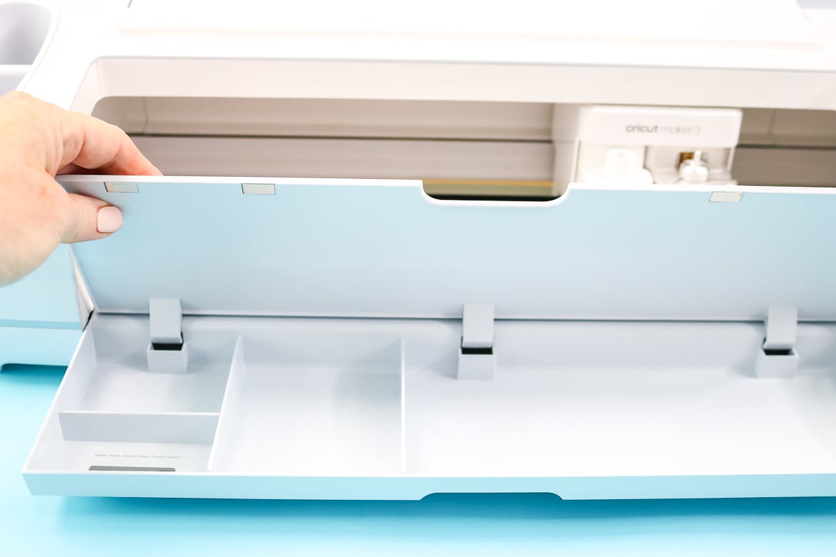 plateau de stockage sur une machine cricut