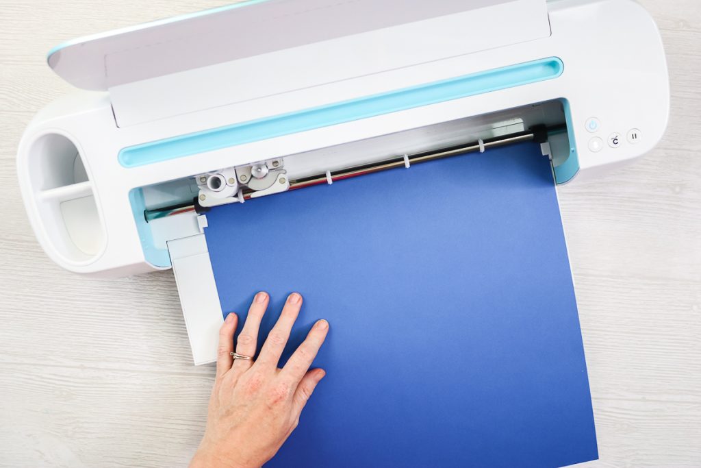 Using Smart Materials in the Cricut Explore Air 2 and Maker Angie Holden The Country Chic Cottage