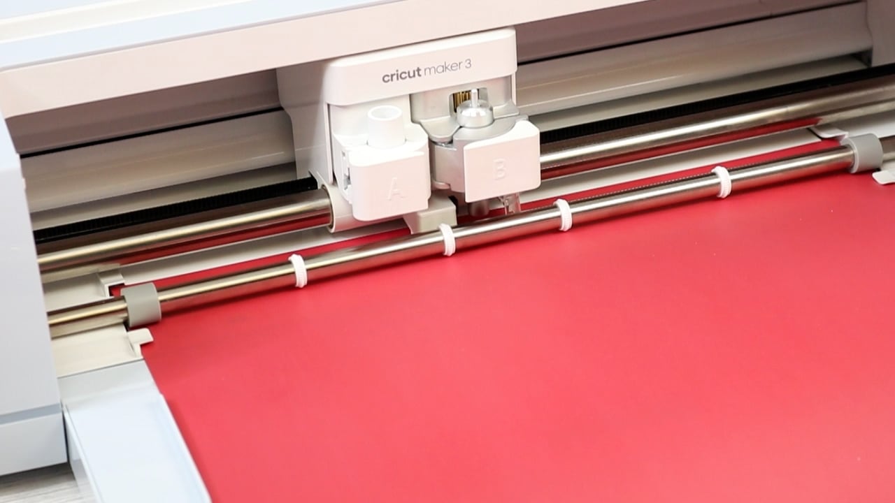 fer à repasser intelligent dans un cricut maker 3