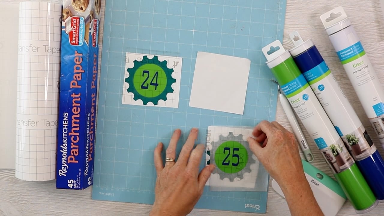 How To Layer Vinyl - Parchment Paper HACK! 